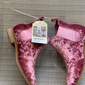 Toms Ella Pink Velvet Ankle BOOTS Chelsea BOOTIES
